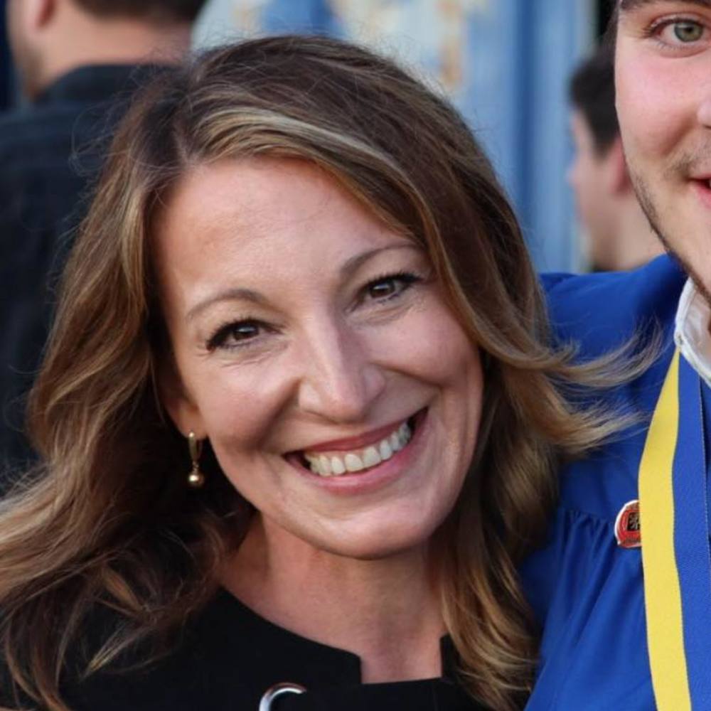 Meet your Posher, Debra